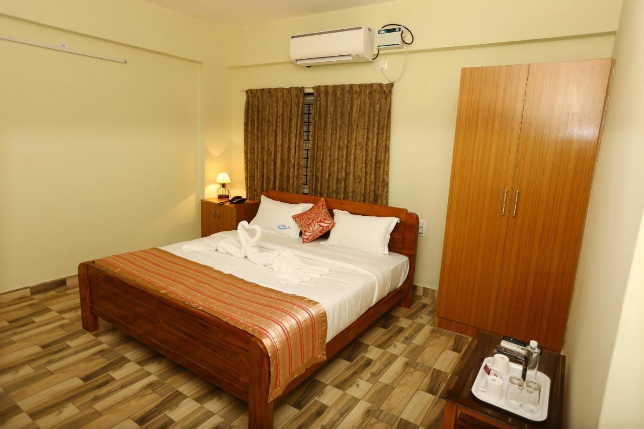 Hotel The Shack Bangalore Exterior photo